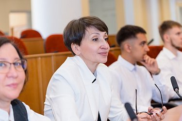 «За кулисами» парламентаризма